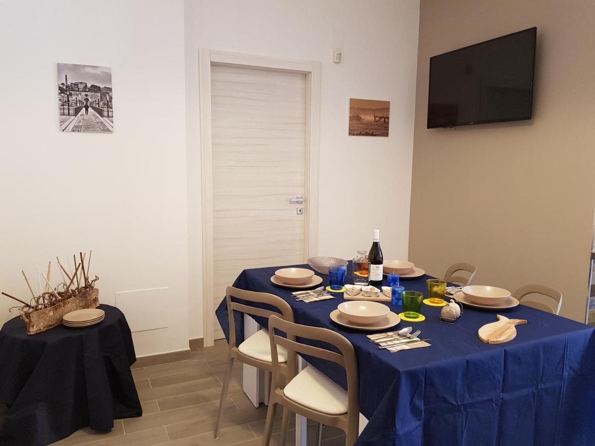 Quality Apartment Parisina Pescara Esterno foto